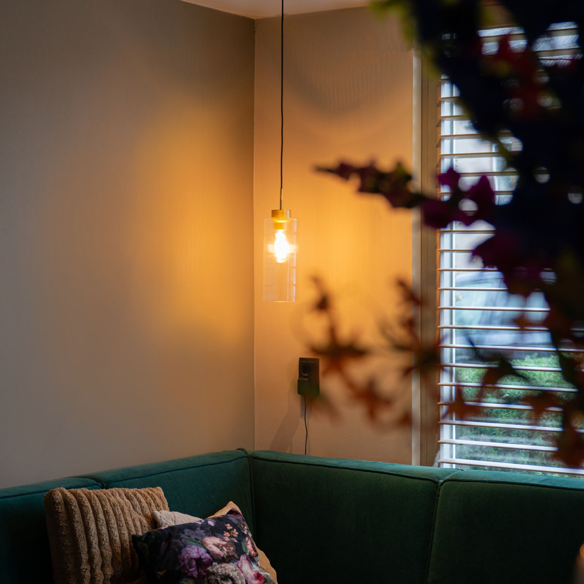 Art Deco hanglamp goud met glas - Laura