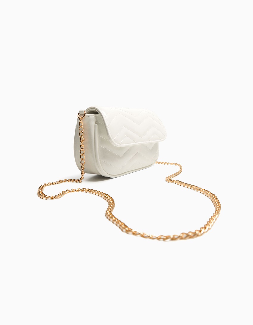 Bolsa transversal acolchoada com efeito de couro