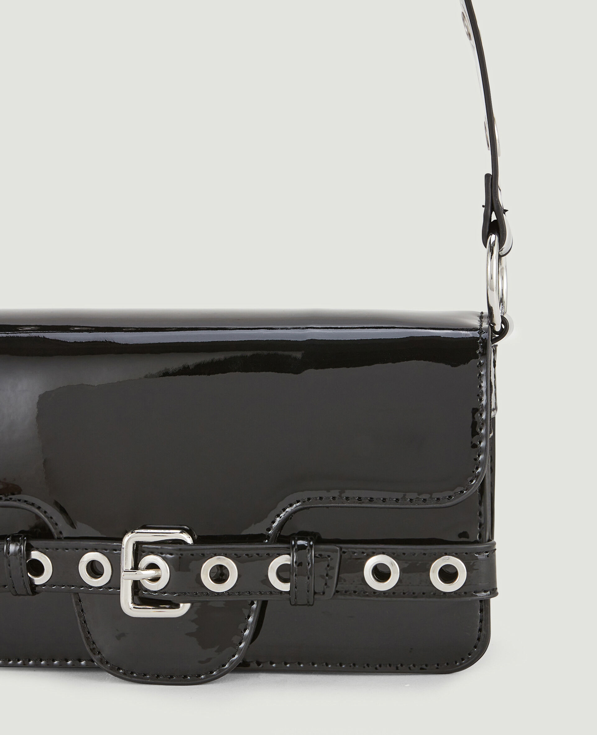 Sac verni avec oeillets métalliques - Noir