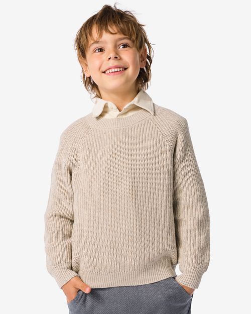 pull en maille beige blanc cassé