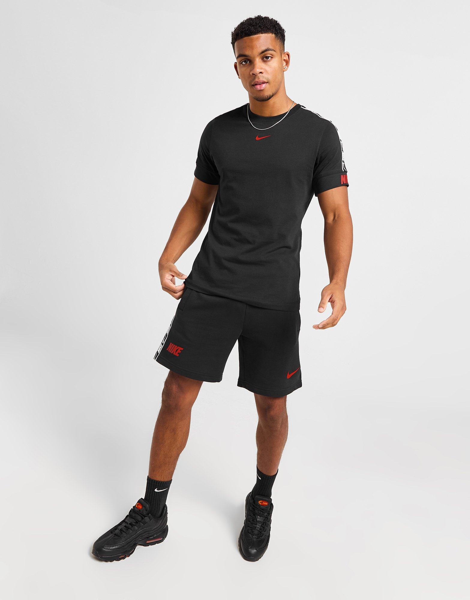 Nike T-shirt Repeat Tape Homme