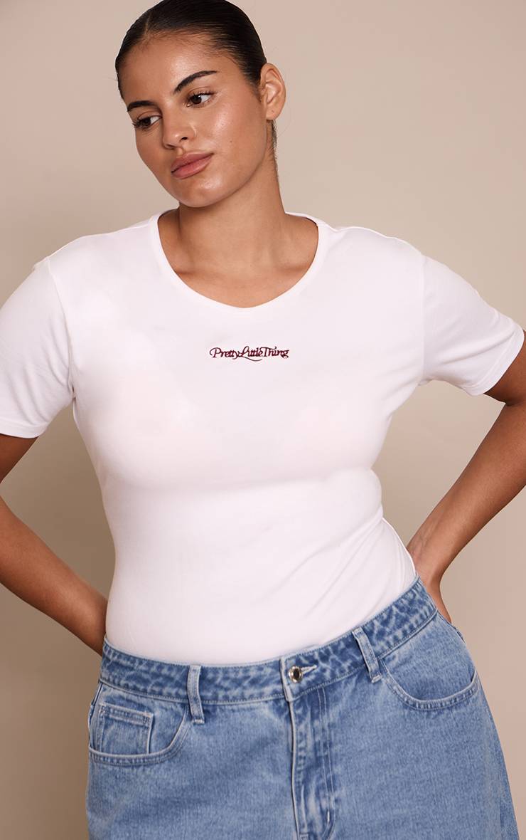 Crème Body Grande Taille Prettylittlething À Manches Courtes