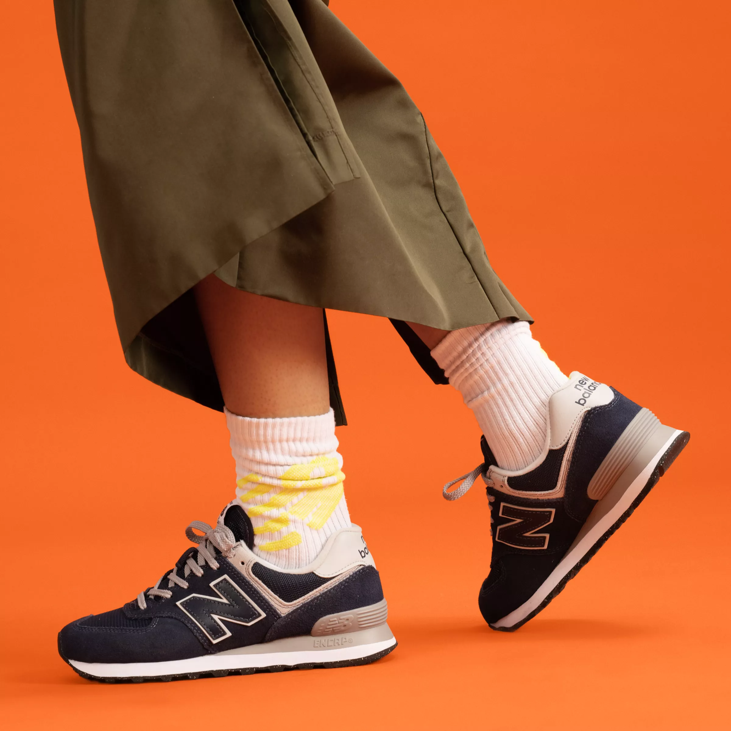 574 Core Navy with White