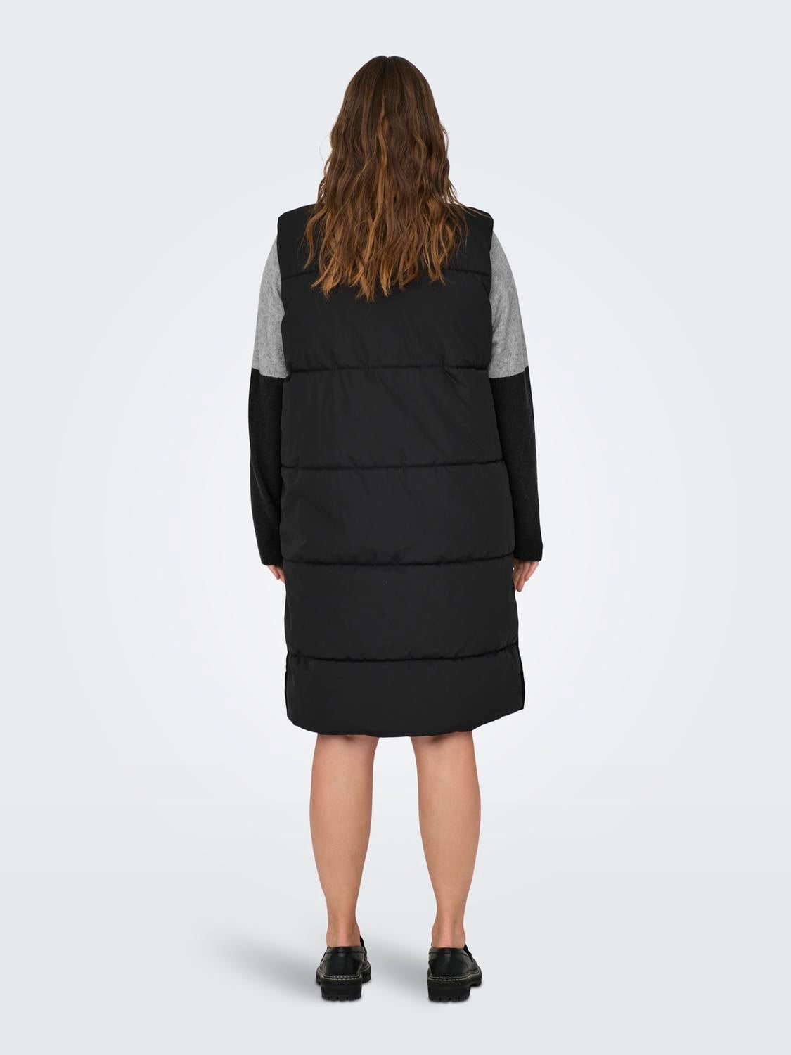 CARRUBY Daunenweste Black