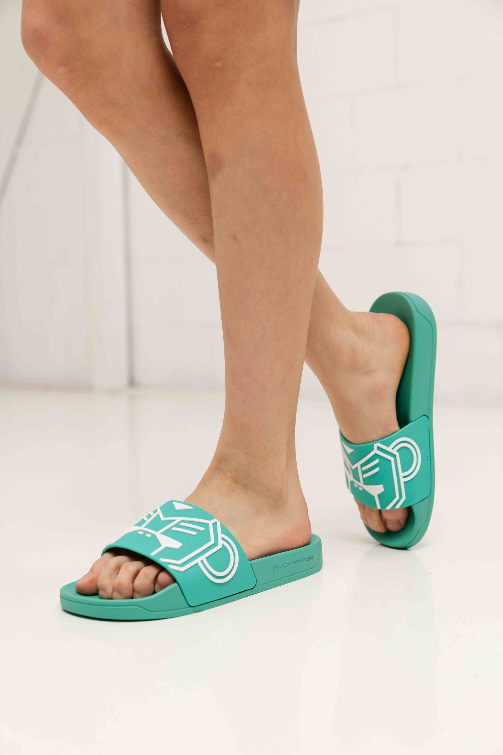 Black Bananas Commander Slides Slippers Kids Groen