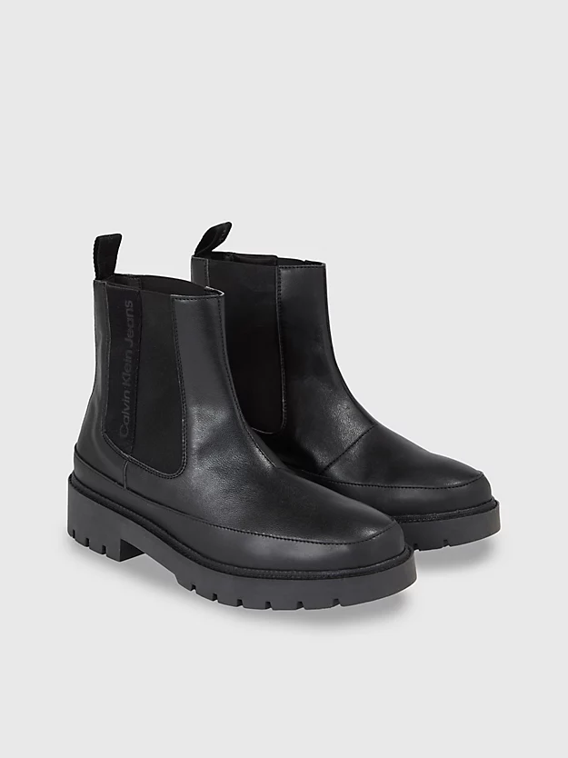 Botas de couro ecológico