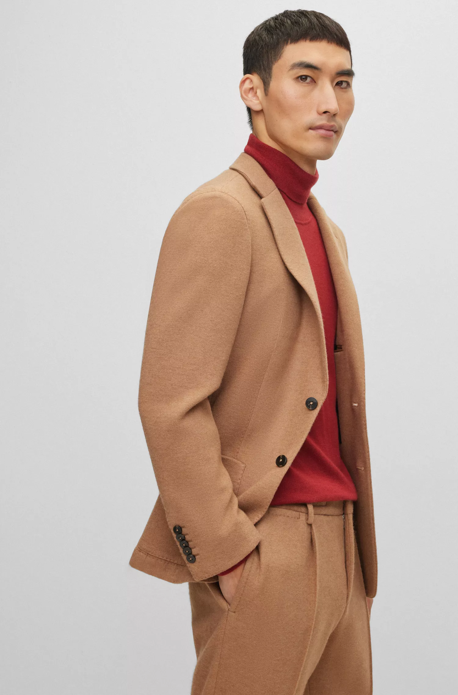 Jaqueta BOSS Camel-Slim-fit em mistura de lã de camelo mesclada