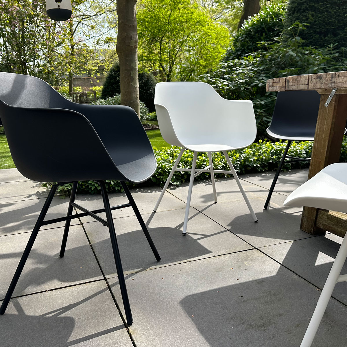 Tuinstoel Noa-Puk - wit onderstel Wit