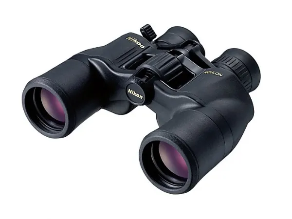 Nikon Aculon A211 8-18x42, 8x, 4,2 cm, Sort, 825 g