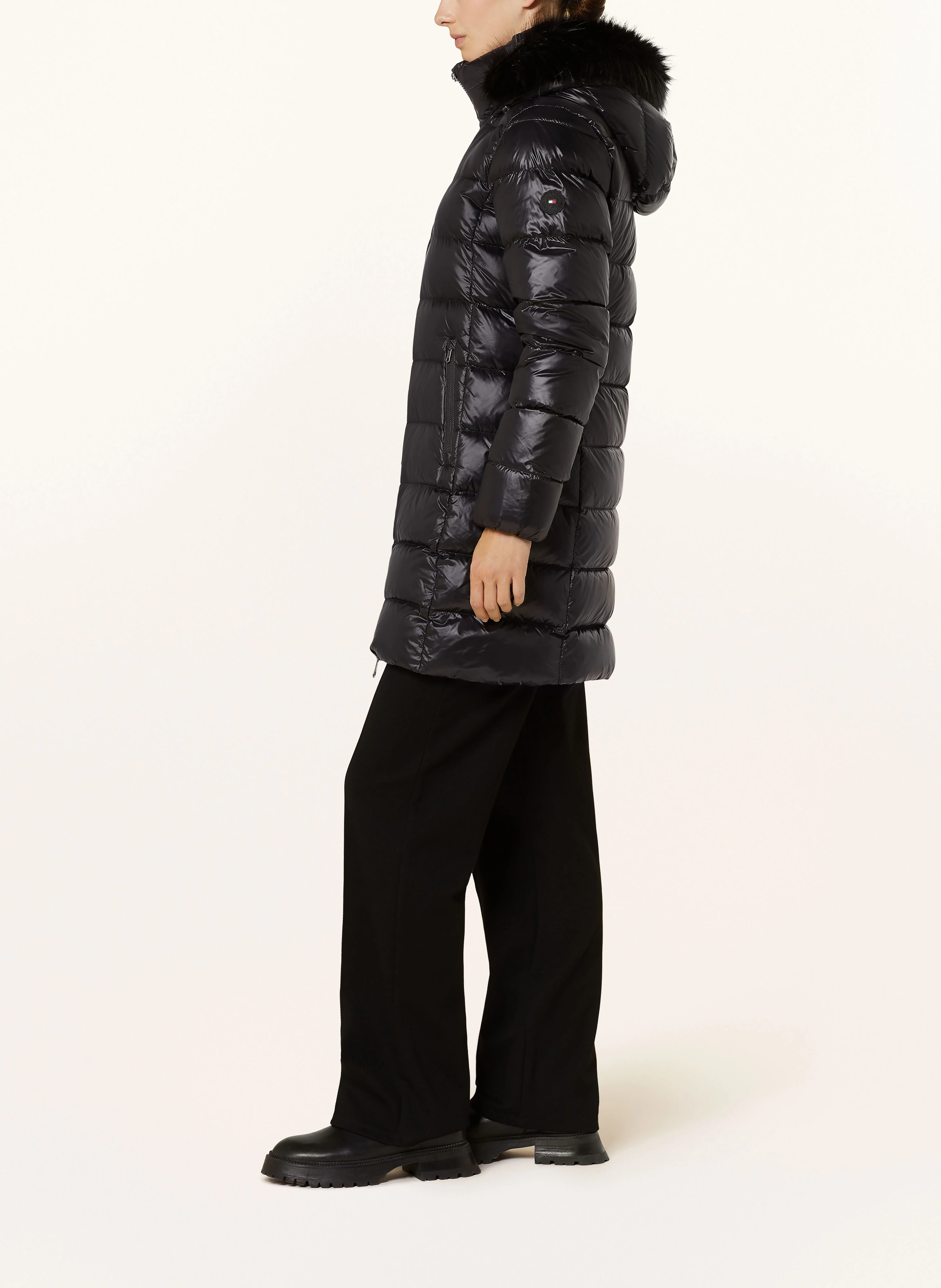 TOMMY HILFIGER Daunenmantel GLOSS DOWN TYRA mit Kunstpelz