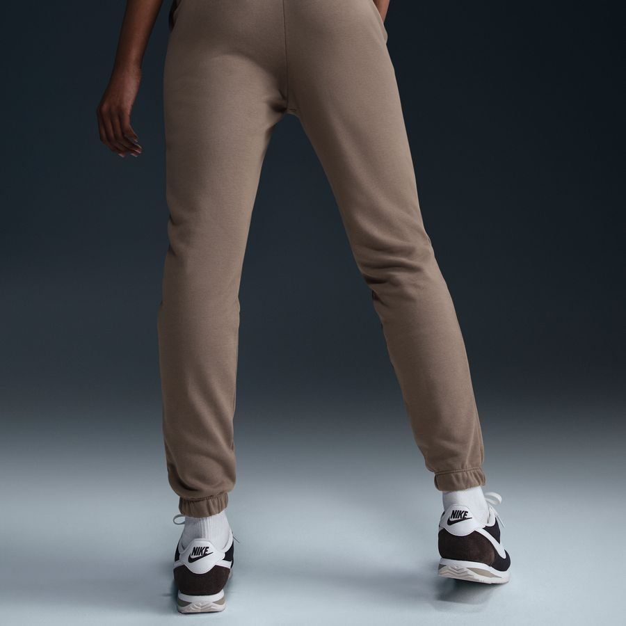 Nike Sportswear Chill Terry