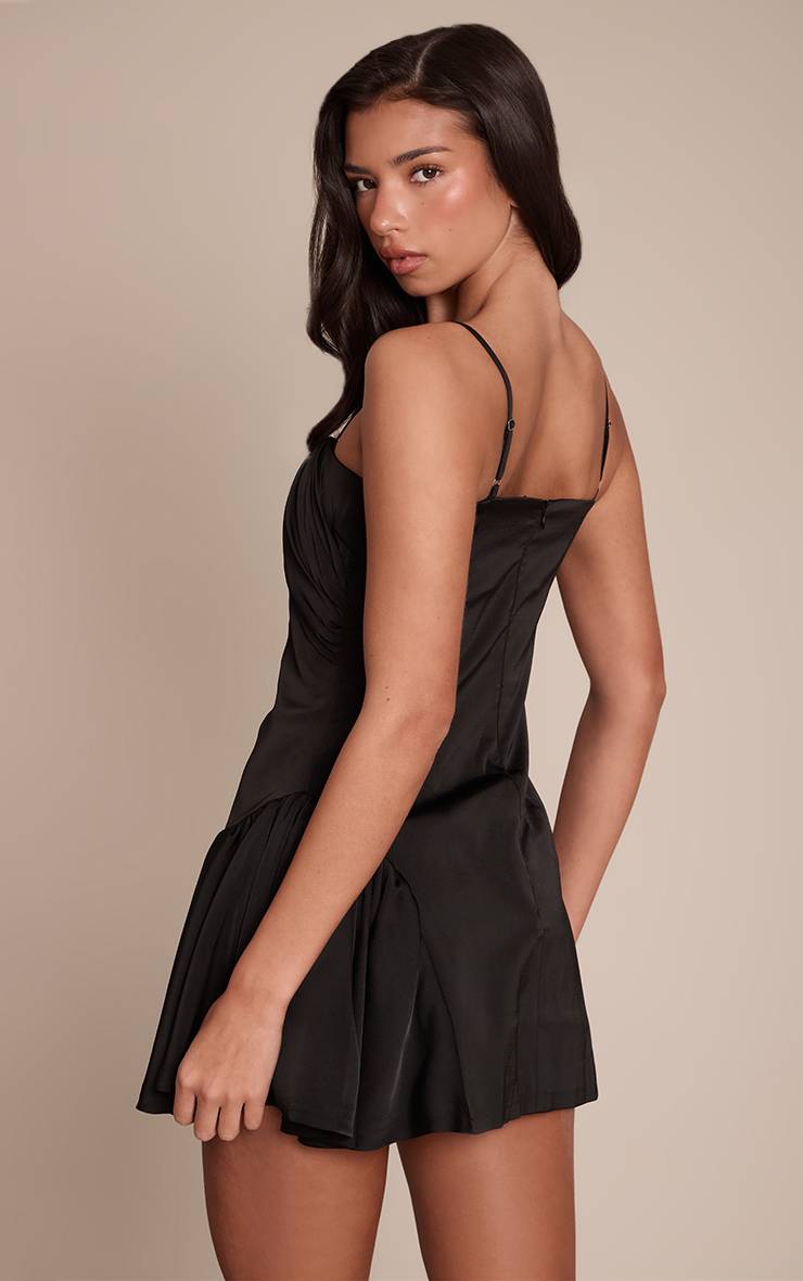 Noir Mini Robe Droite En Satin