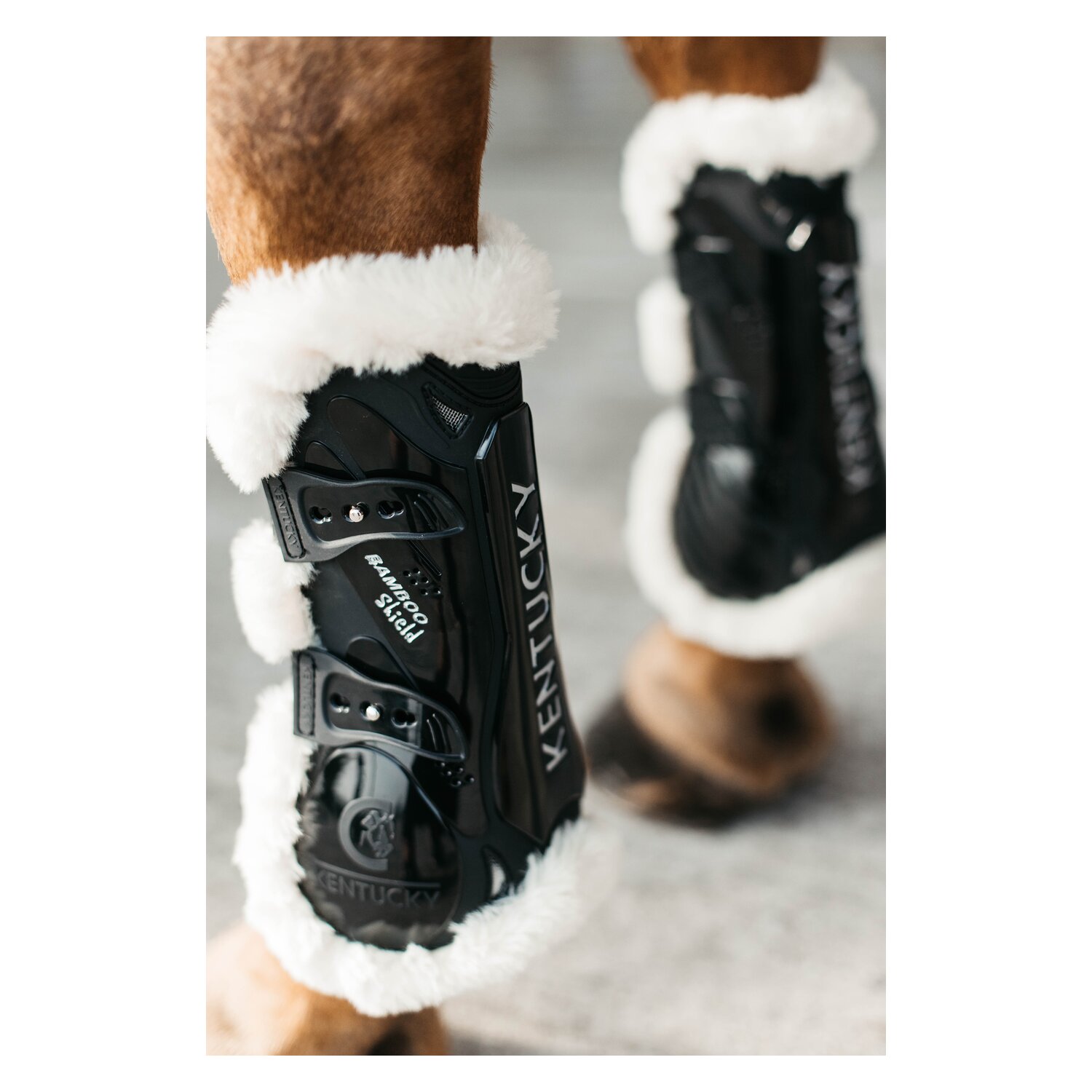 KENTUCKY Springgamaschen Vegan Sheepskin Bamboo Shield, für Vorderbeine - black