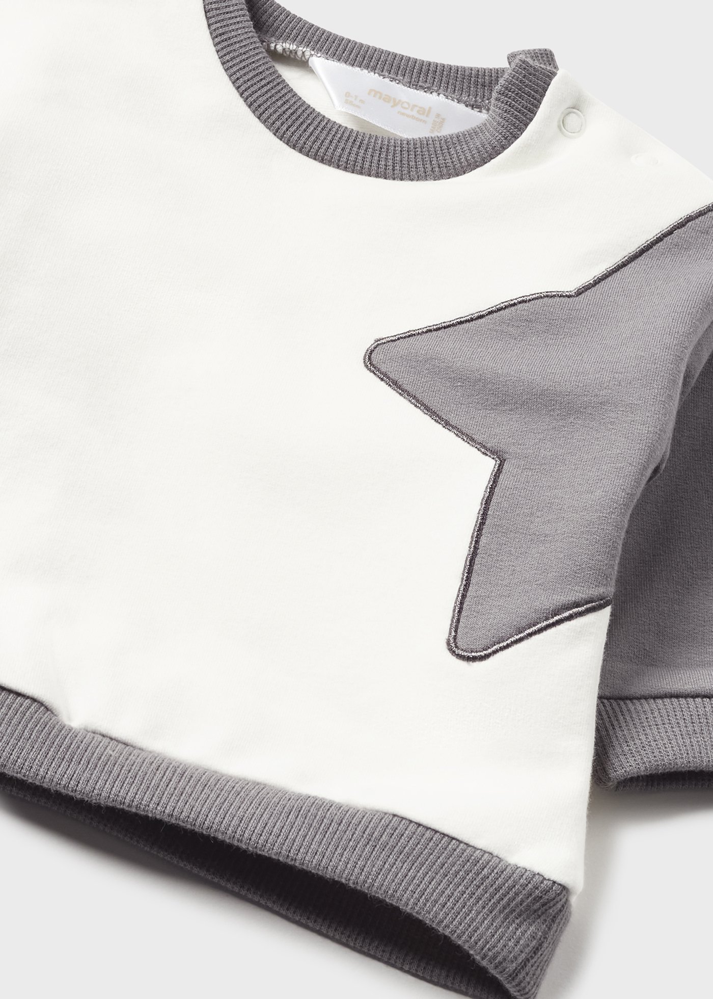 Conjunto de moletom Better Cotton de 4 peças para recém-nascidos