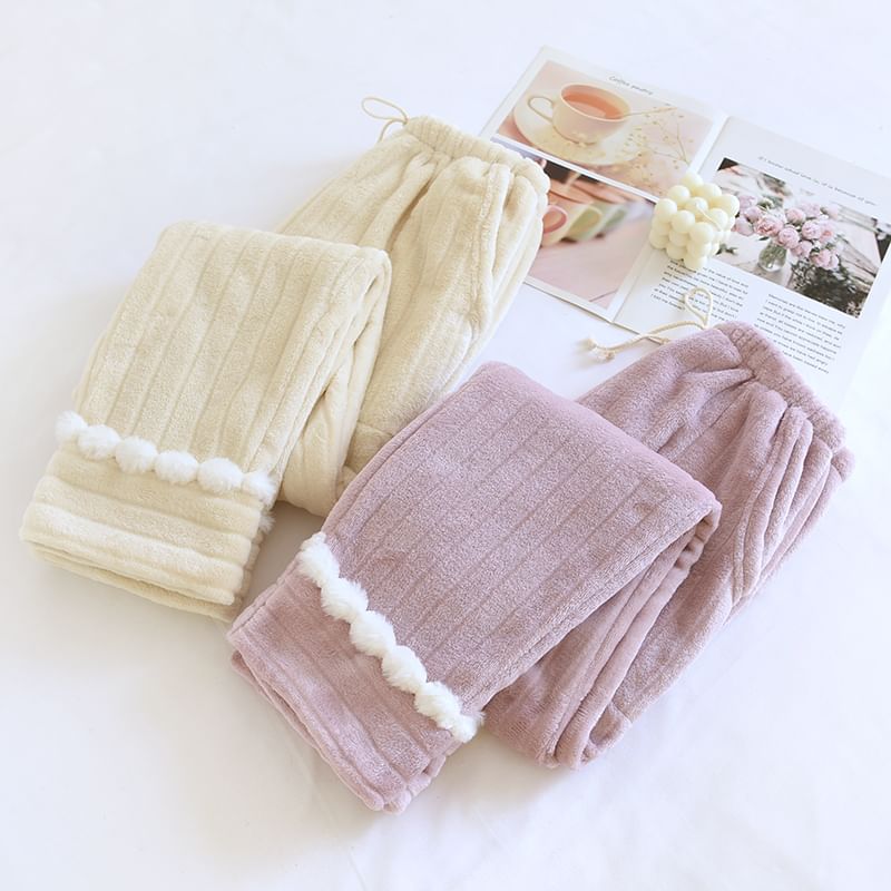 Dogini - Fleece pyjamabroek met trekkoord en pompons