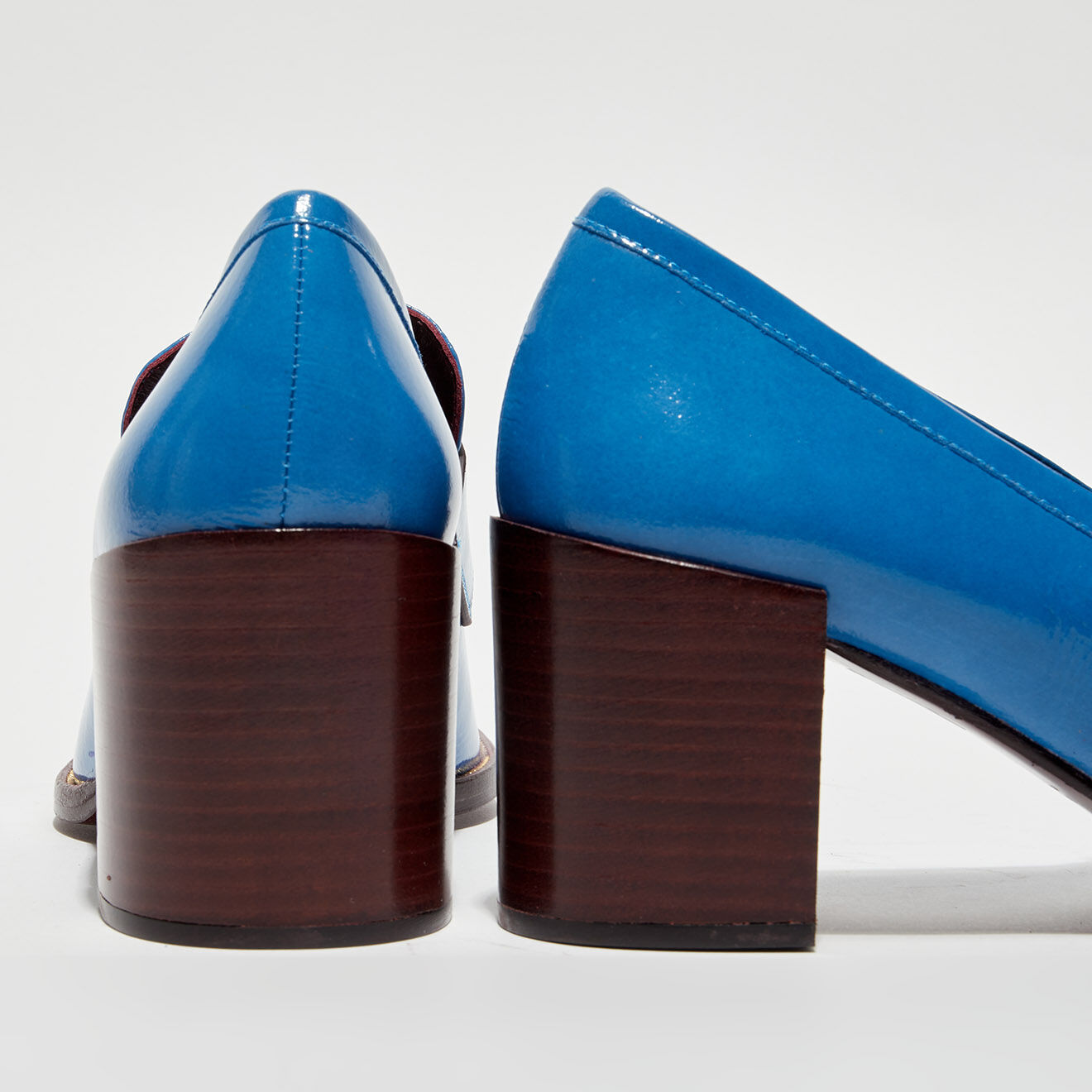 Avril Gau Mocassins en Cuir verni Mocla bleus - Talon 5,5 cm