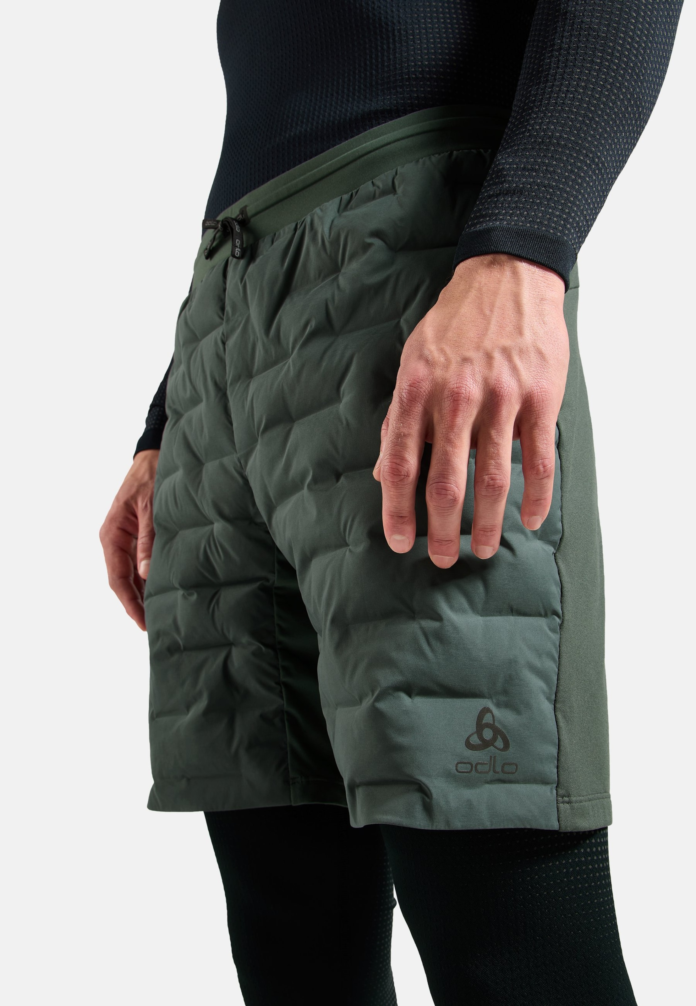 Zeroweight Insulator Shorts in urban chic