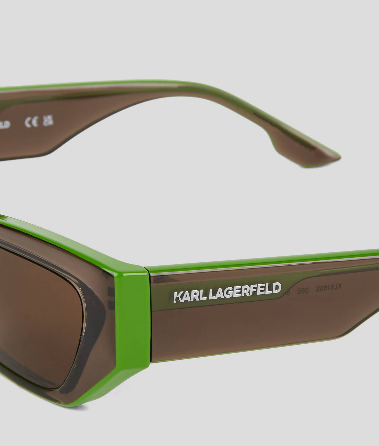 LUNETTES DE SOLEIL AVEC LOGO KARL