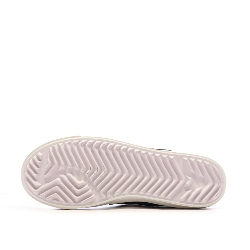 Nike Baskets Blanches/Noires Femme Nike Blazer77