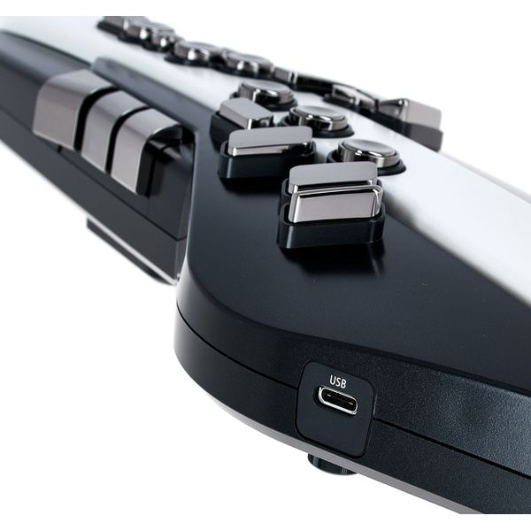 Roland Aerophone AE-20