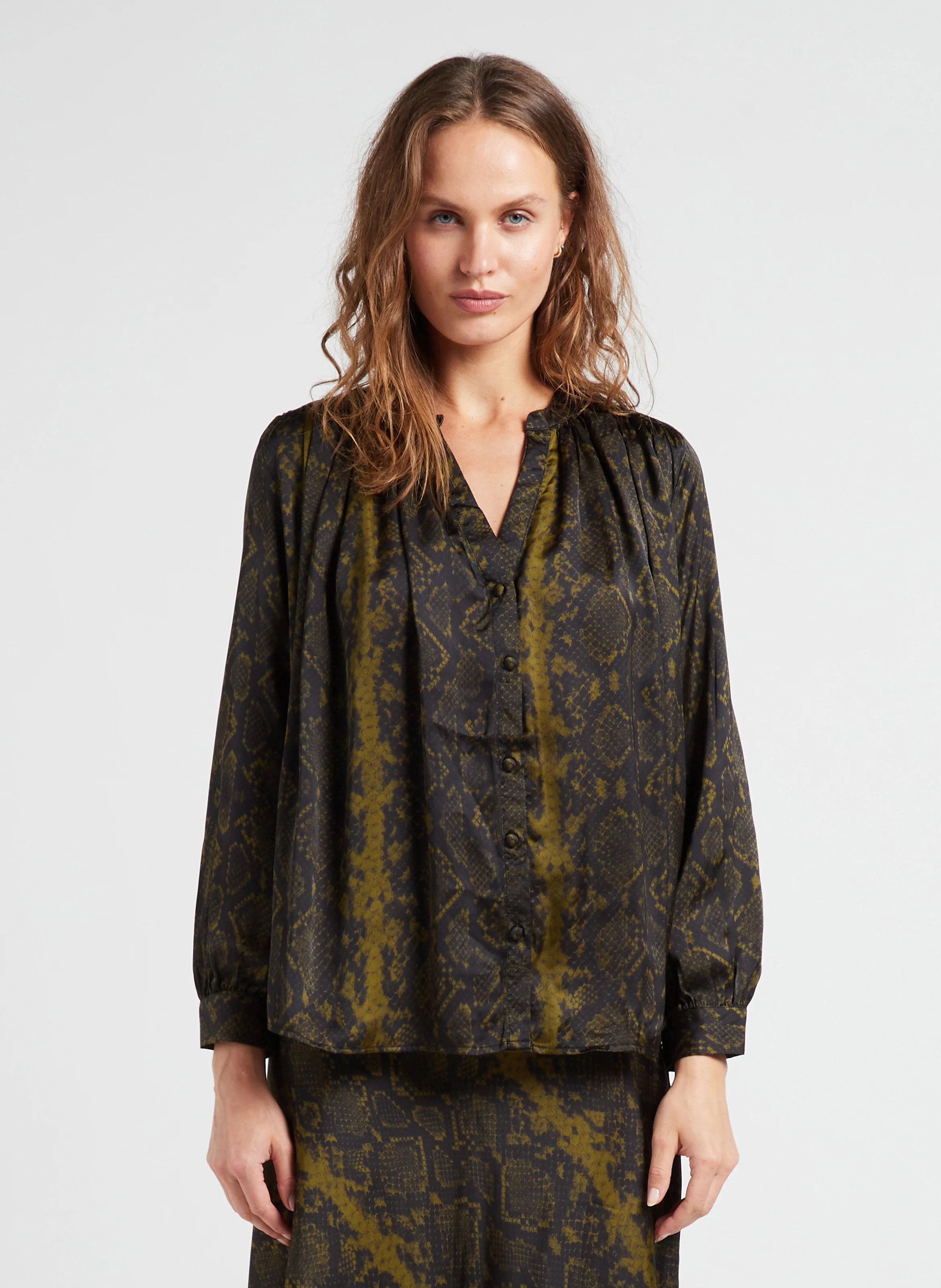 ARSO - Blouse col tunisien satinée | Noir