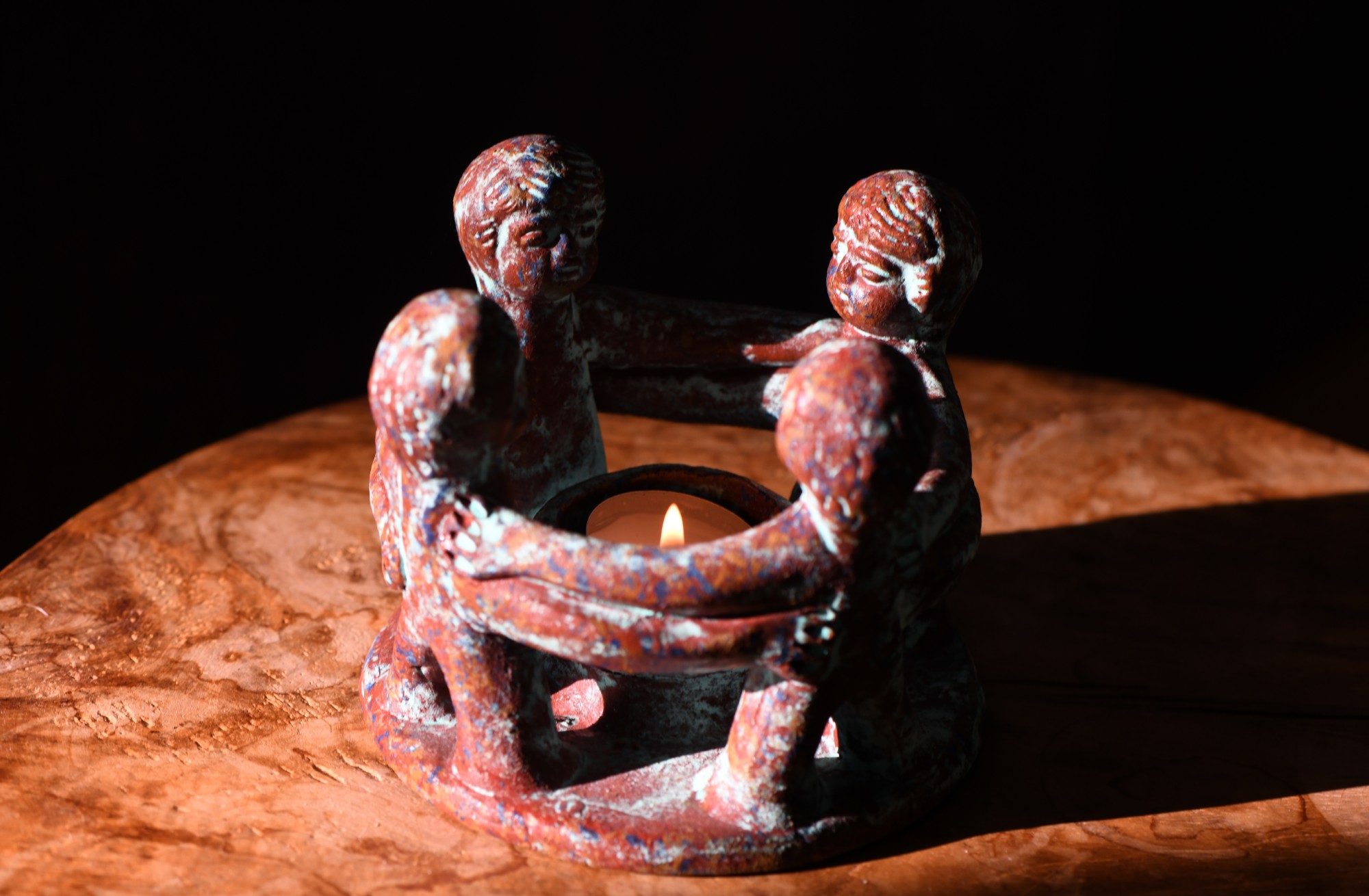 Kerzenhalter 'Friendship Circle 4', braun, grün, Ø 14 cm, H 11 cm von fischer's lagerhaus