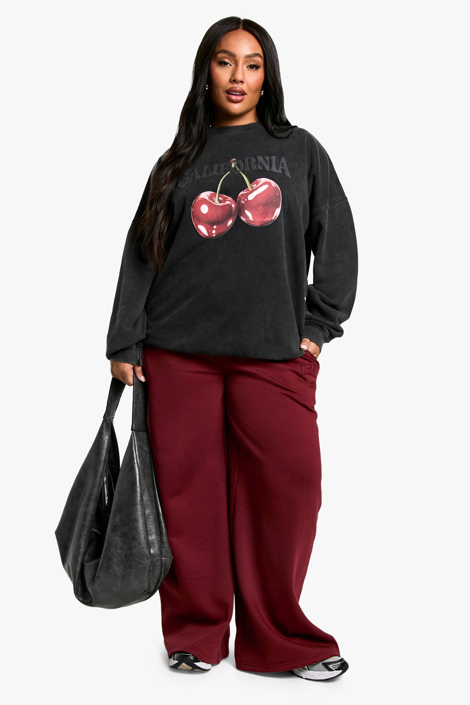 boohoo Plus California Cherry Sweatshirt Oversize