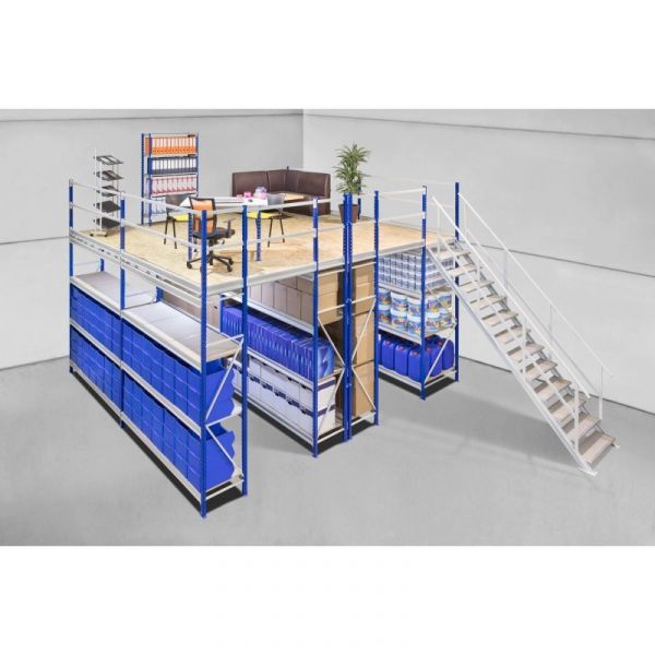 Plataforma 22,5 m2 Escada: Sim