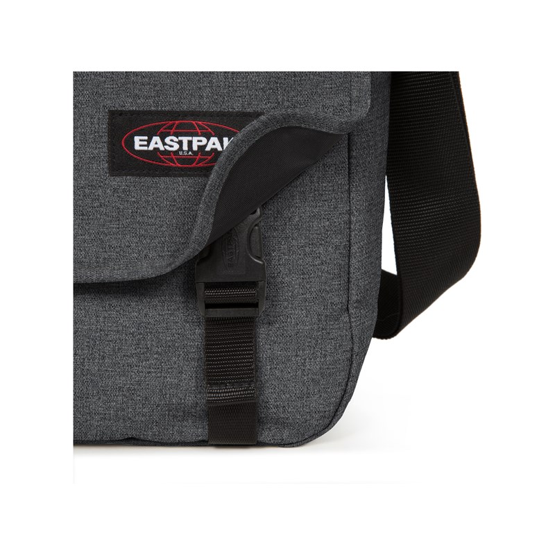 Eastpak<br>Skuldertaske Delegate + 17