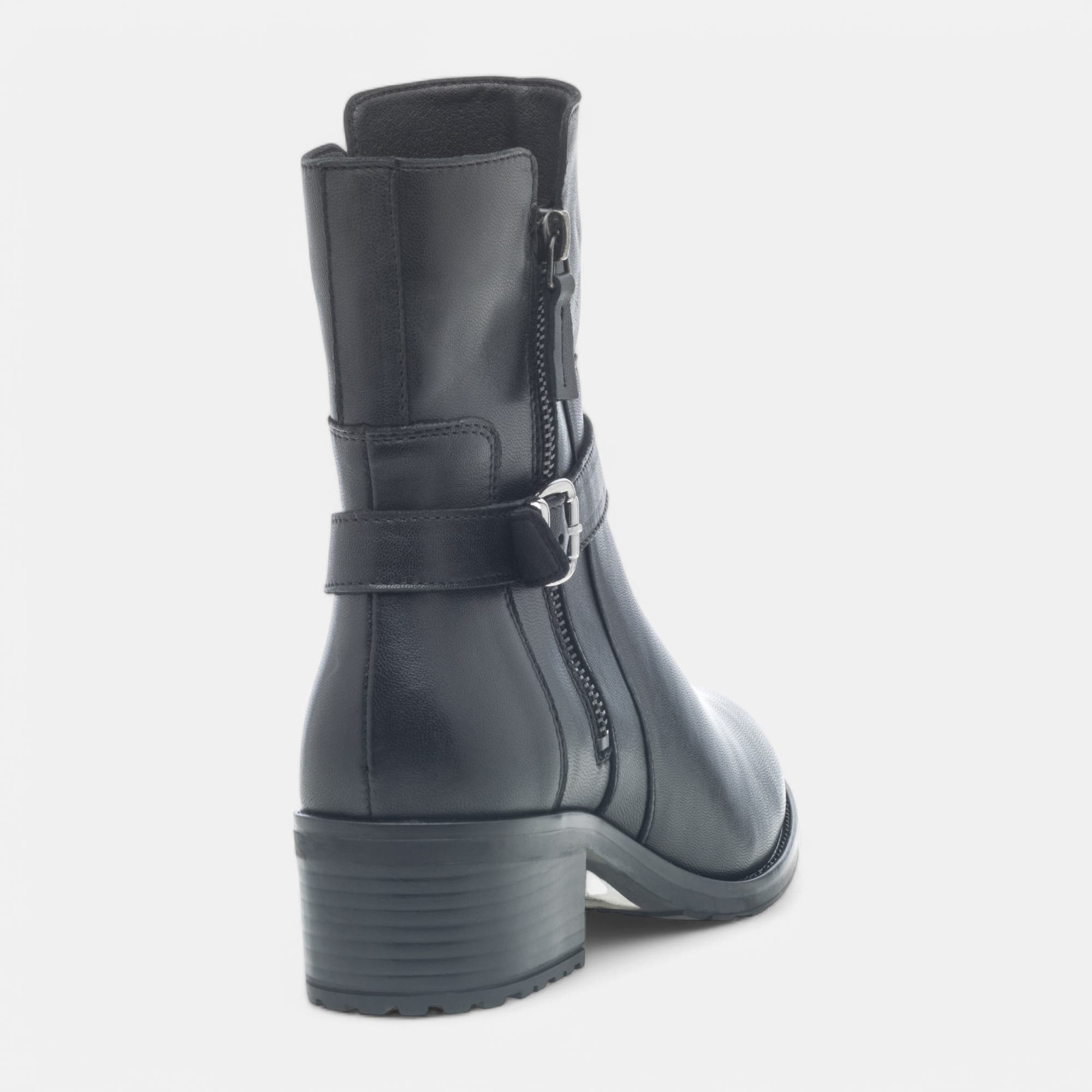 Bottines Femme en cuir noir