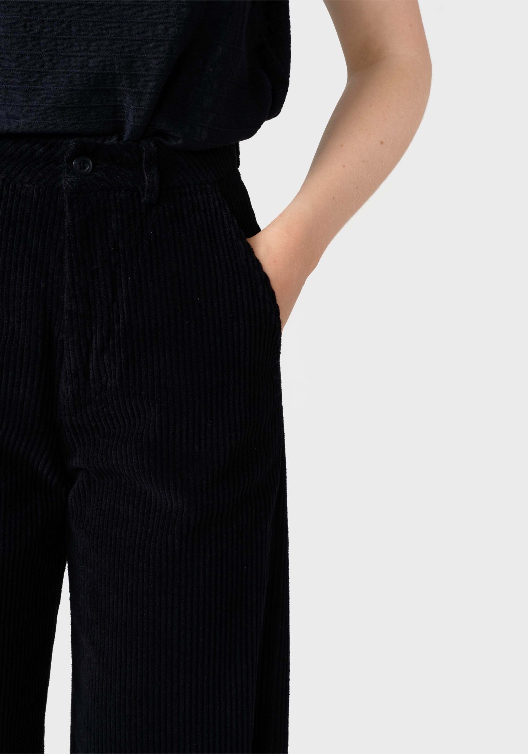 Klitmøller Collective Cord-Hose Lydia Jumbo Corduroy Black