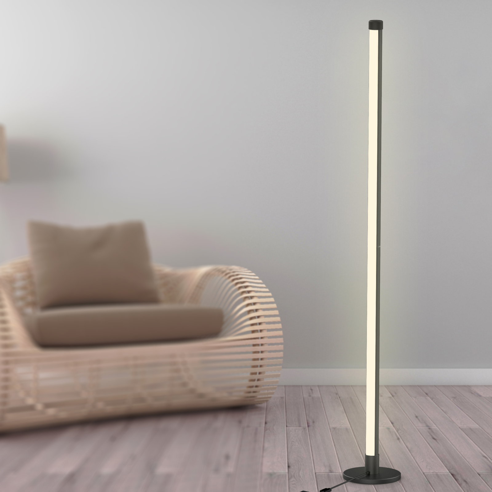 LED-Stehleuchte - bunte Lichtfarbe - 150 cm hoch