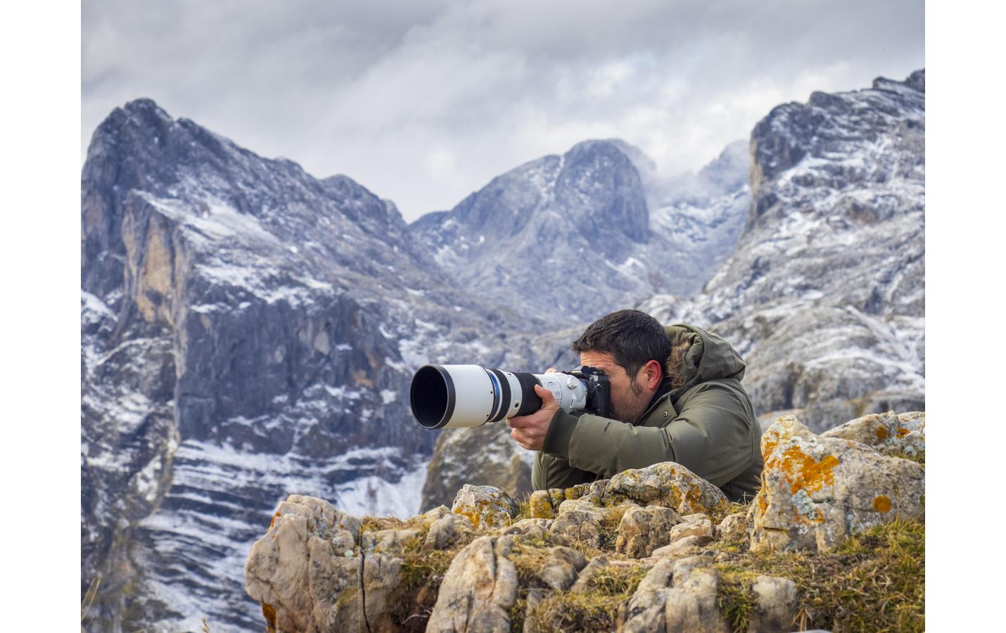 Zoomobjektiv M.Zuiko ED 150-400 mm F/4.5 IS Pro MFT<br>Supertelezoomobjektiv mit eingebautem Telekonverter