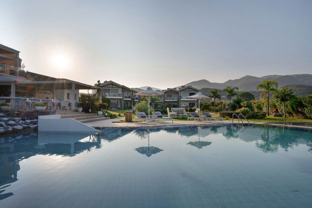 Restia Suites Exclusive Resort Halfpension - Hotel