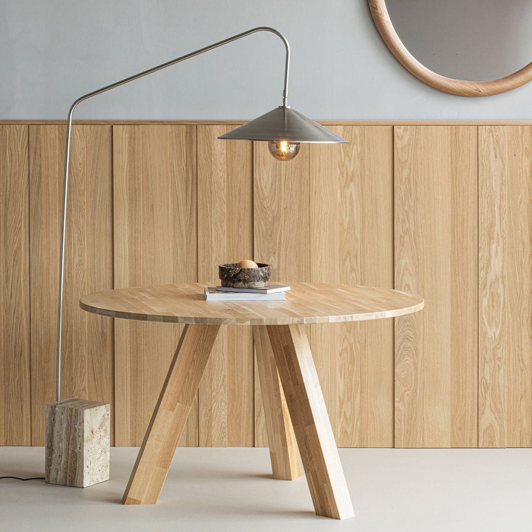WOOOD   Rhonda Eettafel