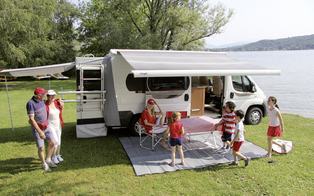Fiamma F65eagle Ducato Markise Gehäusefarbe Polar White Tuchfarbe Royal Grey