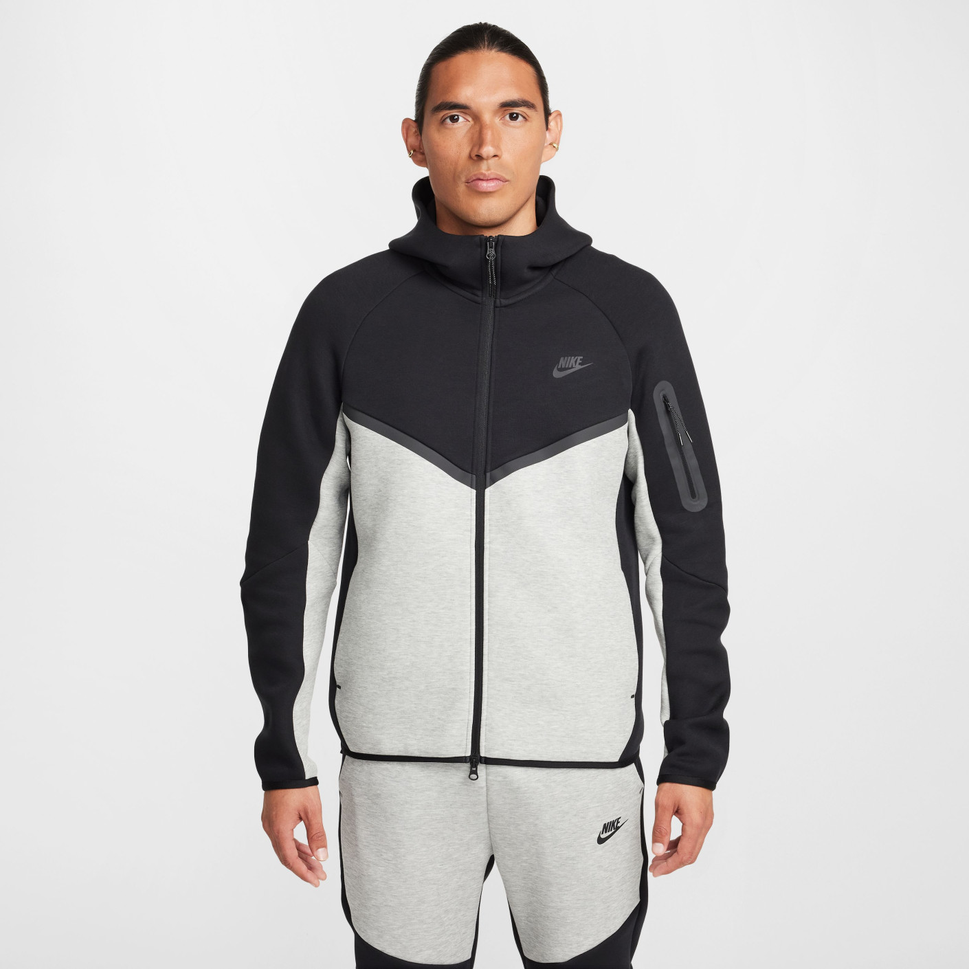 Nike Tech Fleece Sportswear Trainingspak Zwart Lichtgrijs