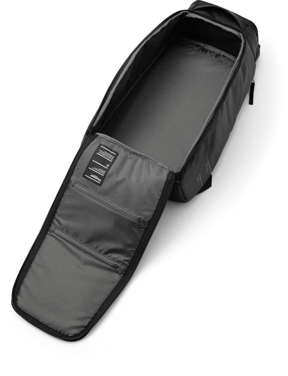 Db Hugger Backpack 30L Black Out