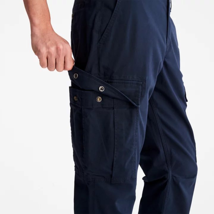 Calças cargo Core Twill para homem na cor azul marinho