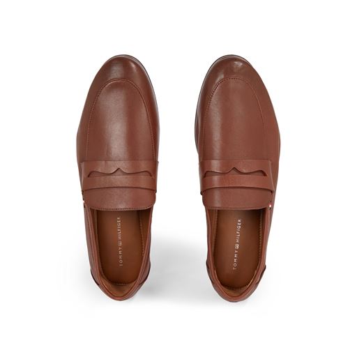 Tommy Hilfiger Casual Light Flexible Leather Loafers, Winter Cognac, 44