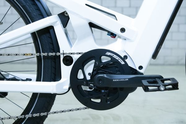 HOMAGE GT TOURING Crossover E-Bike  pearl white  54 CM