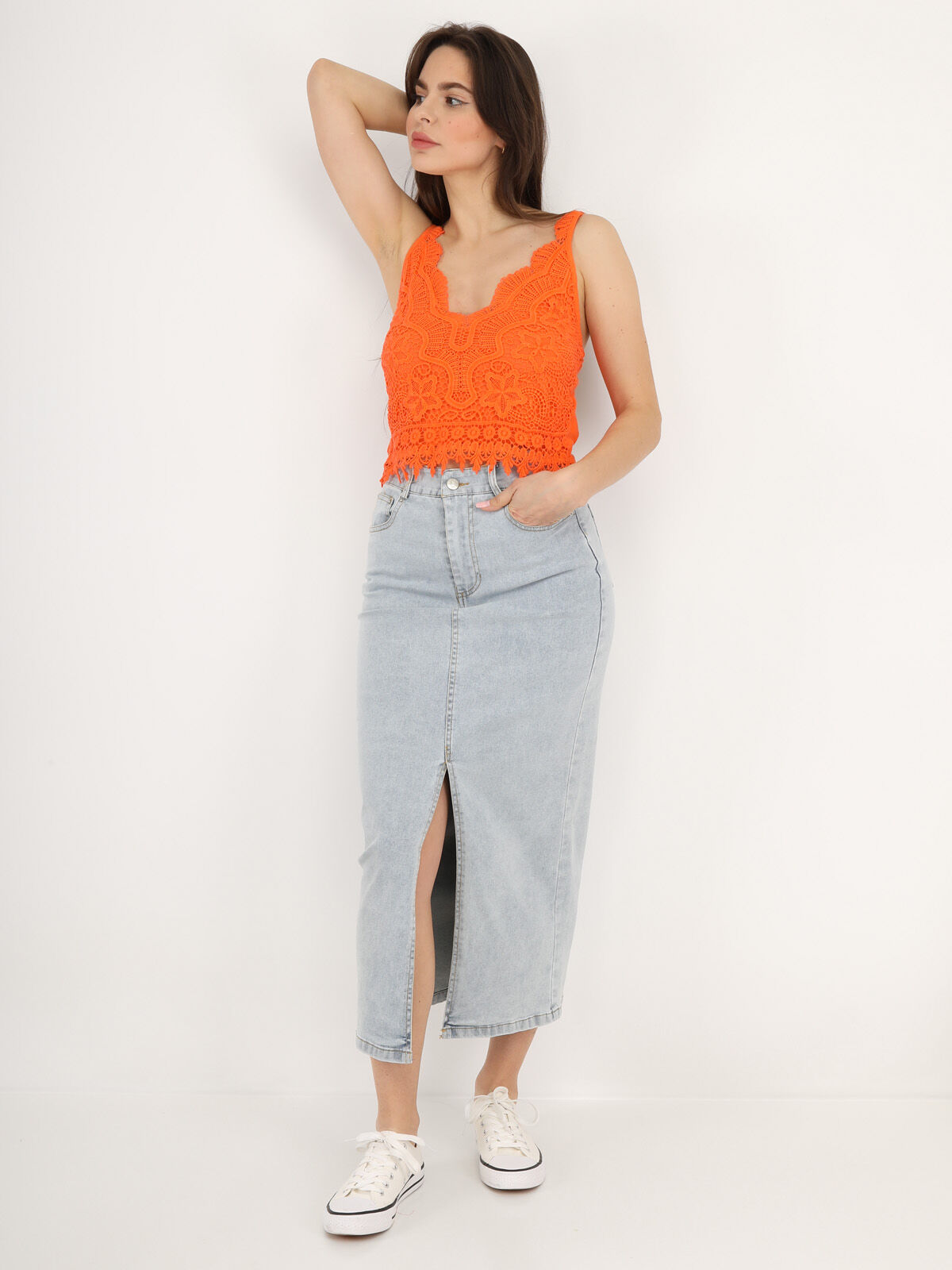 Top court en crochet- orange