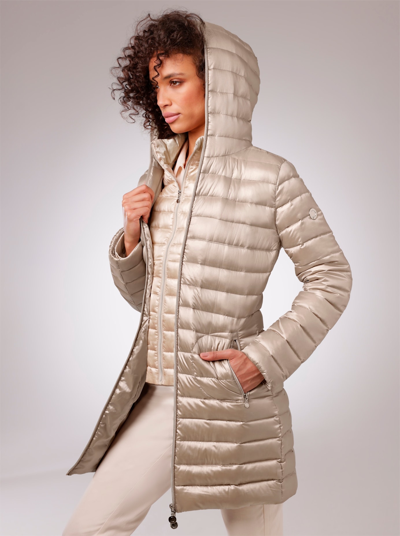 CREATION L PREMIUM Daunenjacke mit Kapuze
