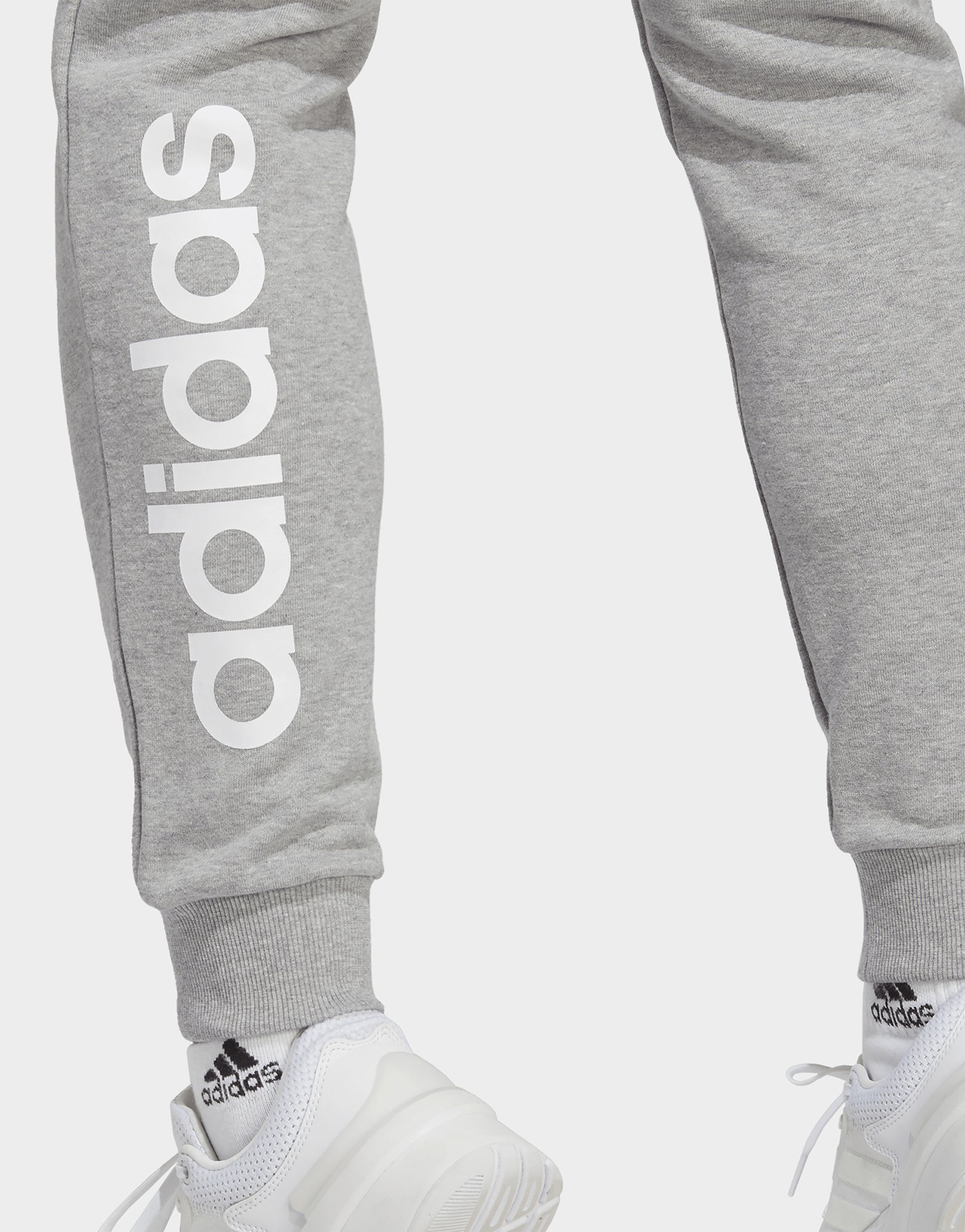 adidas Pantalon en molleton à chevilles élastiques Essentials Linear