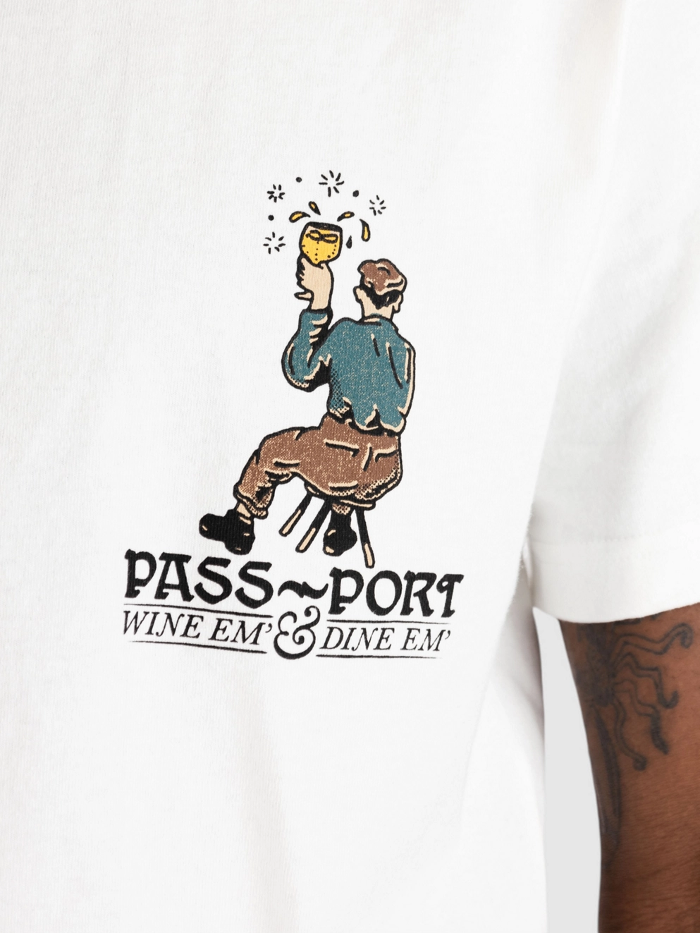 Pass Port Wine Em' T-Shirt white
