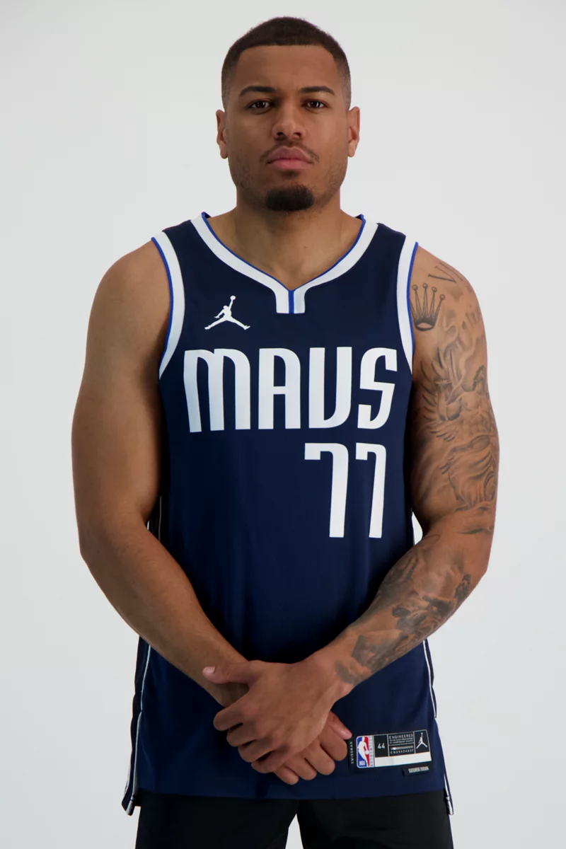 Nike Dallas Mavericks Luka Doncic Herren Basketballtrikot