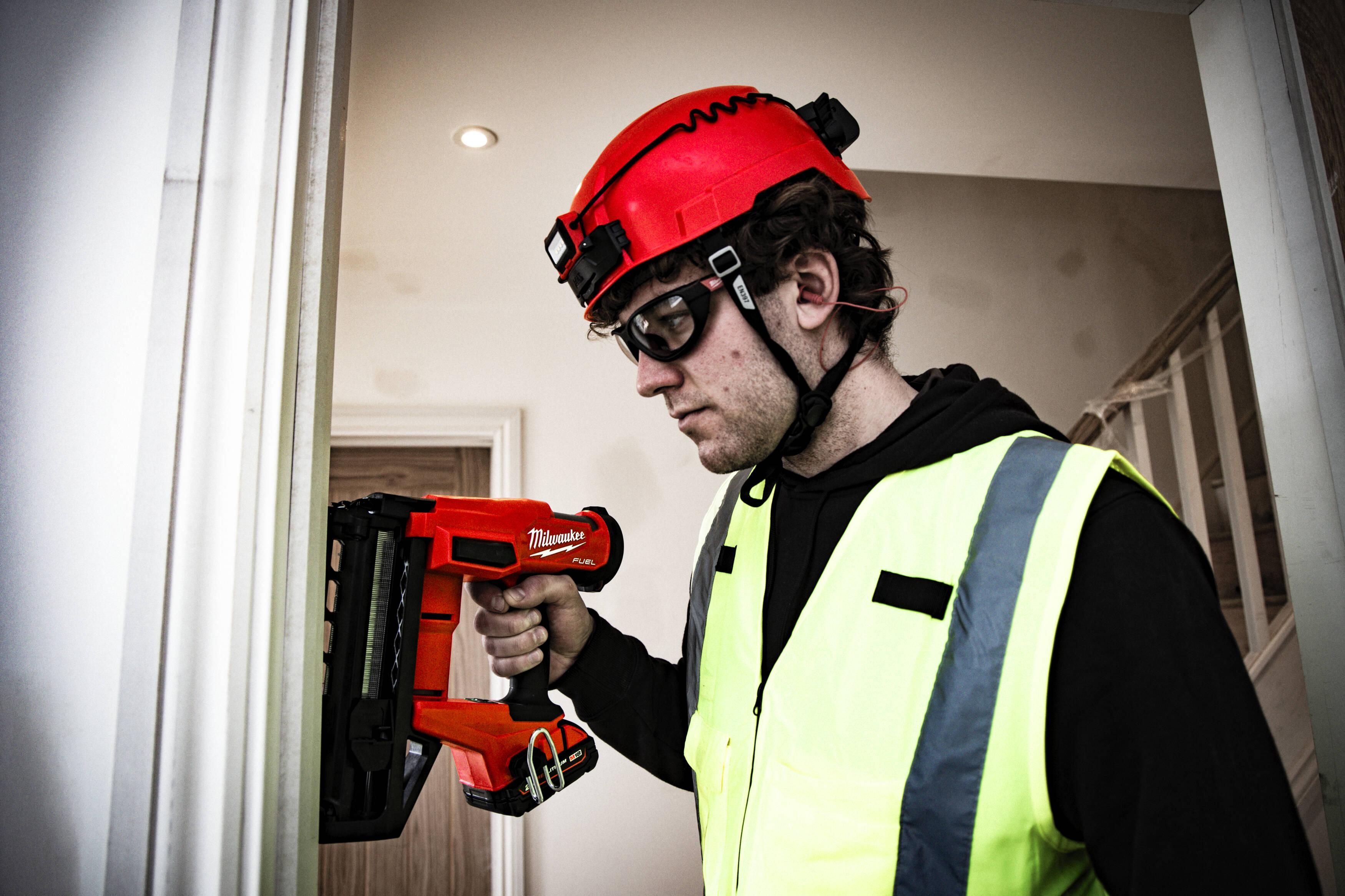 Milwaukee M18 FUEL™ FN16GS-0X Accu Afwerktacker 16Ga 18V Basic Body in HD-Box - 4933493353