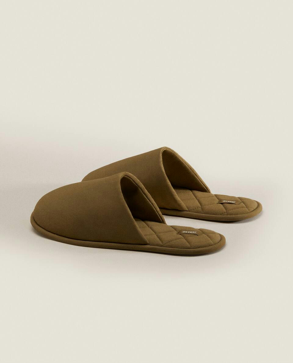 CHINELOS ACOLCHOADOS