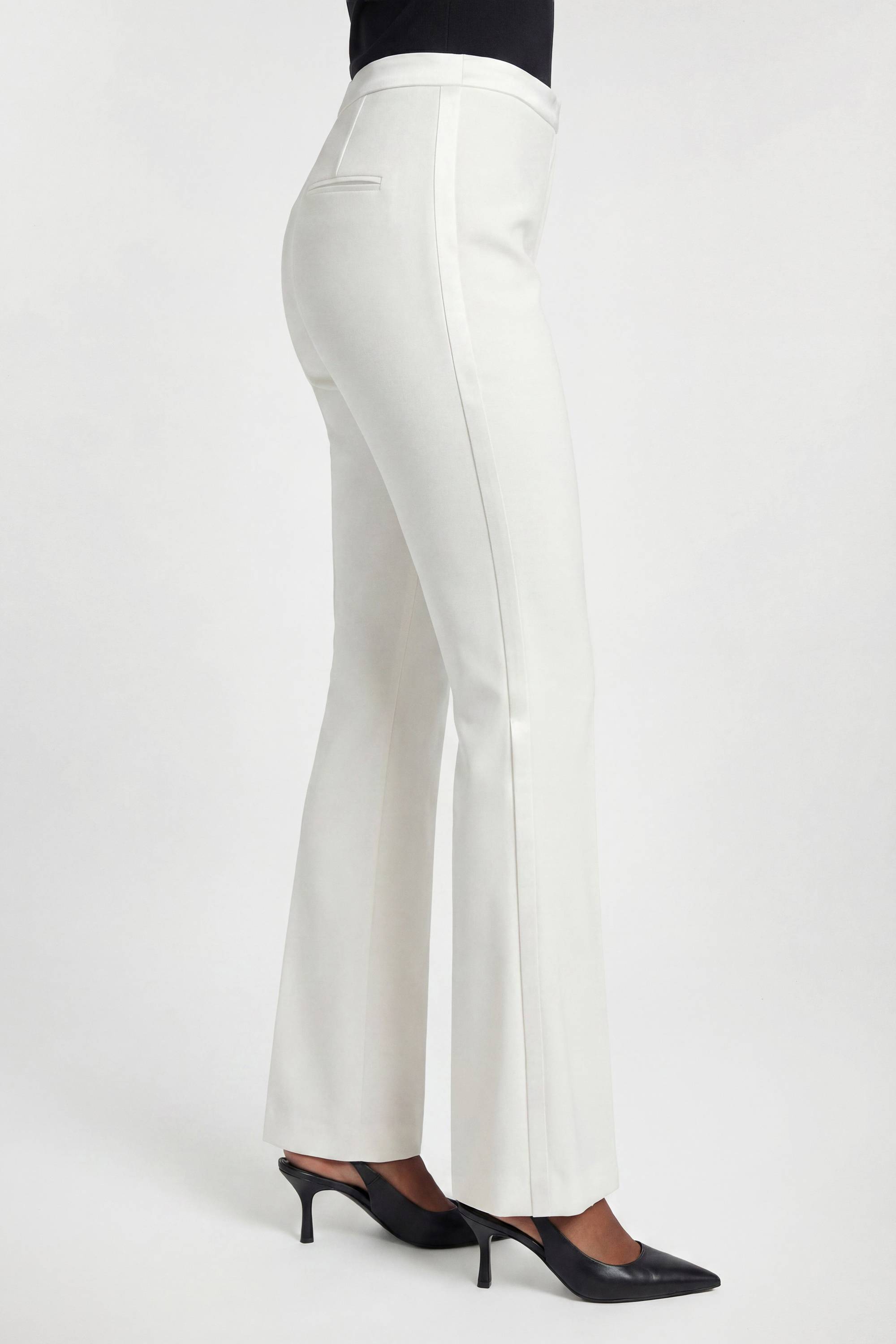 KarenMillen Pantalon Droit Tailleur En Satin Stretch Compact Côté Petite