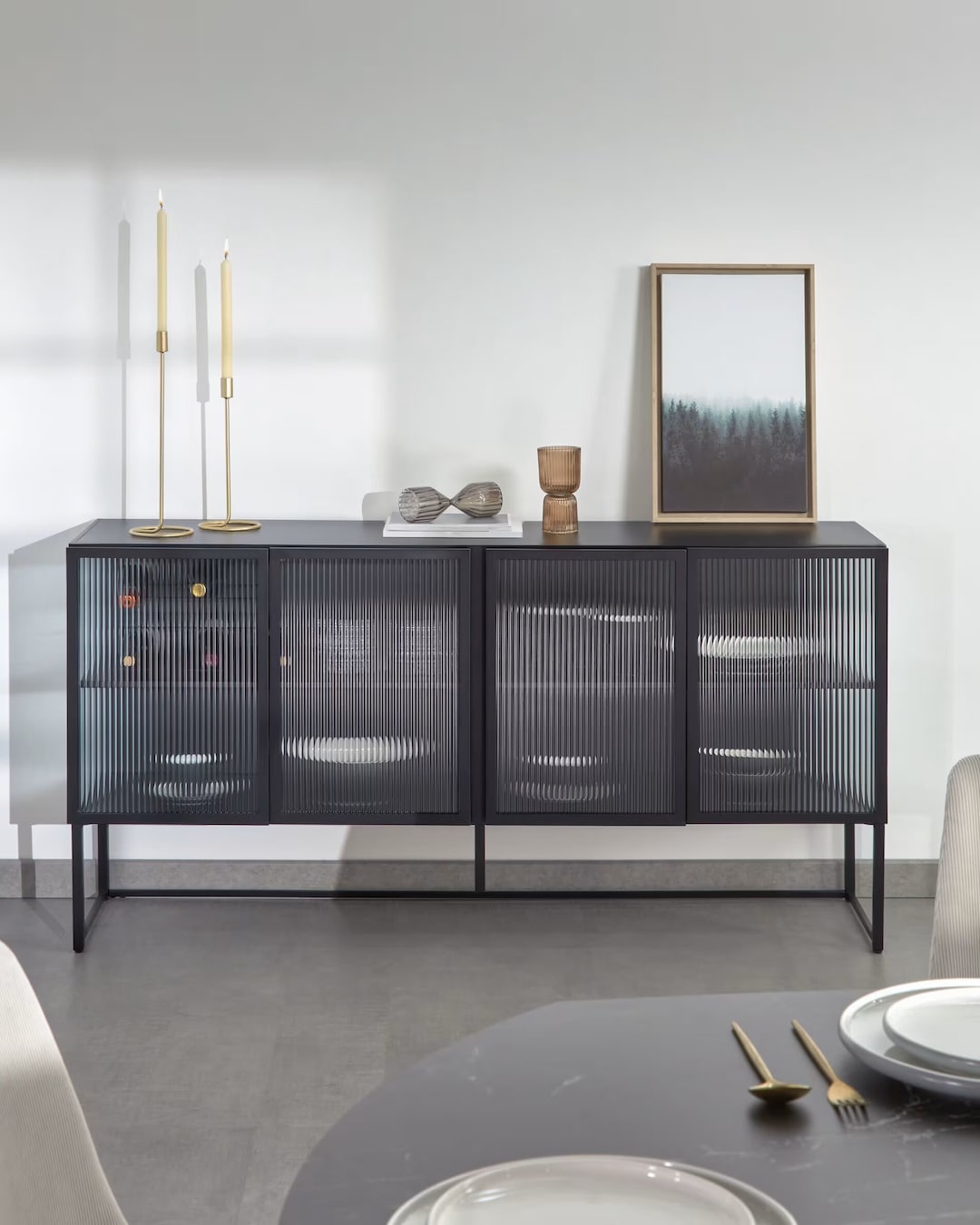 Kave Home Sideboard TRIXIE 160 x 80 cm Stahl schwarz Glas